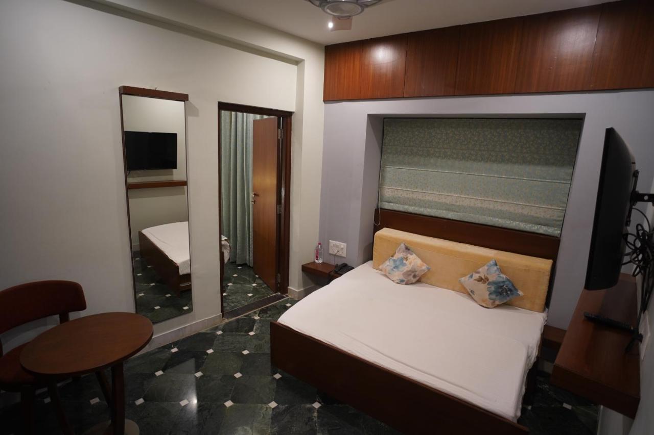 Fabhotel Naivara Boutique Udajpur Exteriér fotografie