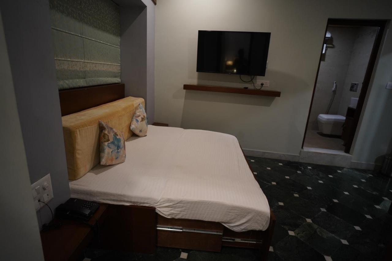 Fabhotel Naivara Boutique Udajpur Exteriér fotografie