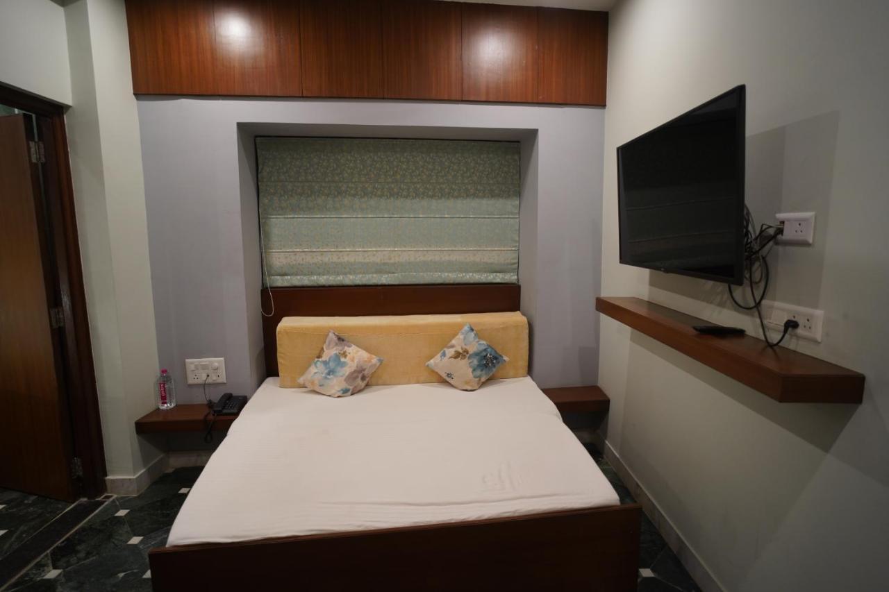 Fabhotel Naivara Boutique Udajpur Exteriér fotografie